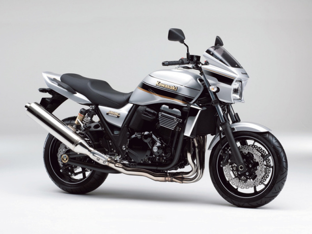 2015_ZRX1200DAEG